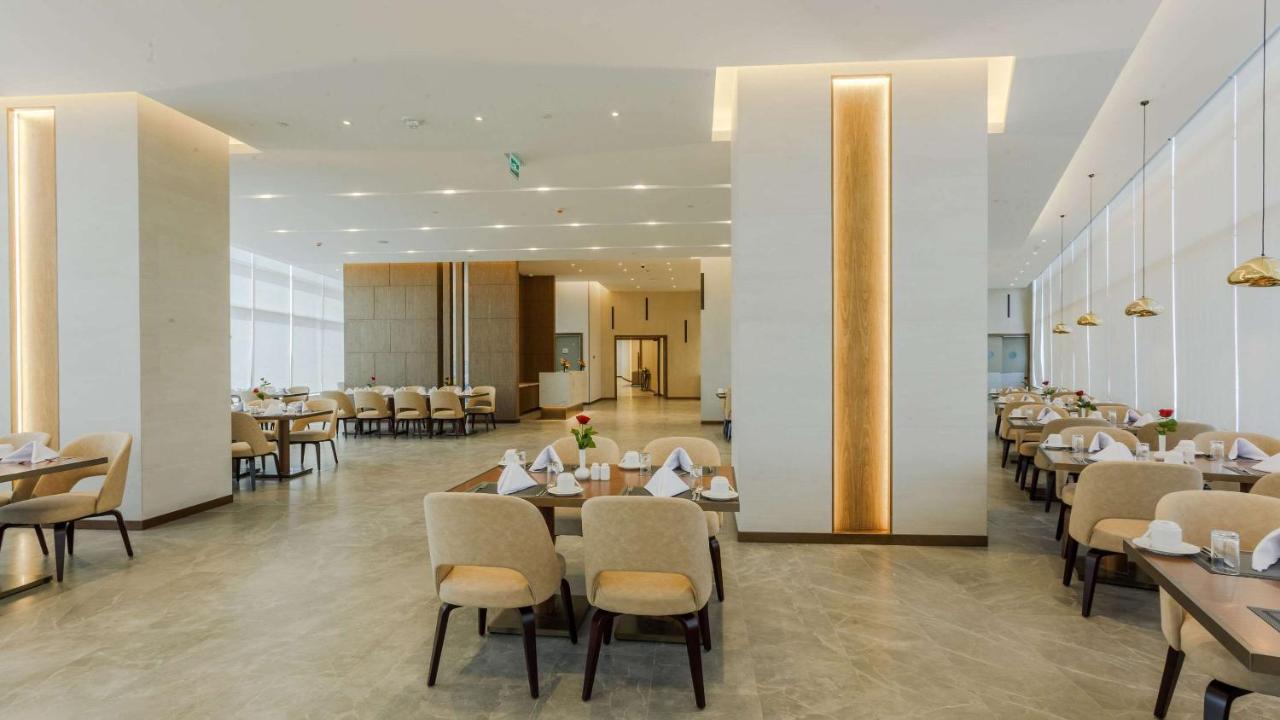 Clarion Hotel Jeddah Airport Exterior foto
